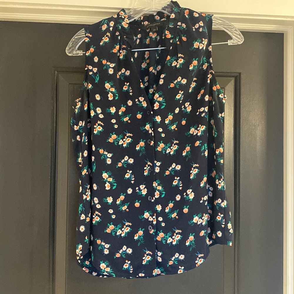 Women’s sleeveless blouse Banana Republic XS